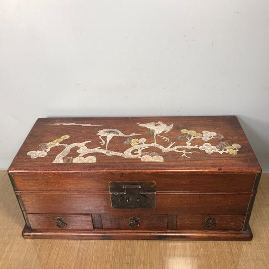 Chinese antique rosewood box