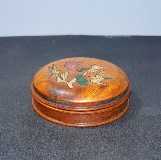 Pear wood inlaid shell jewelry box