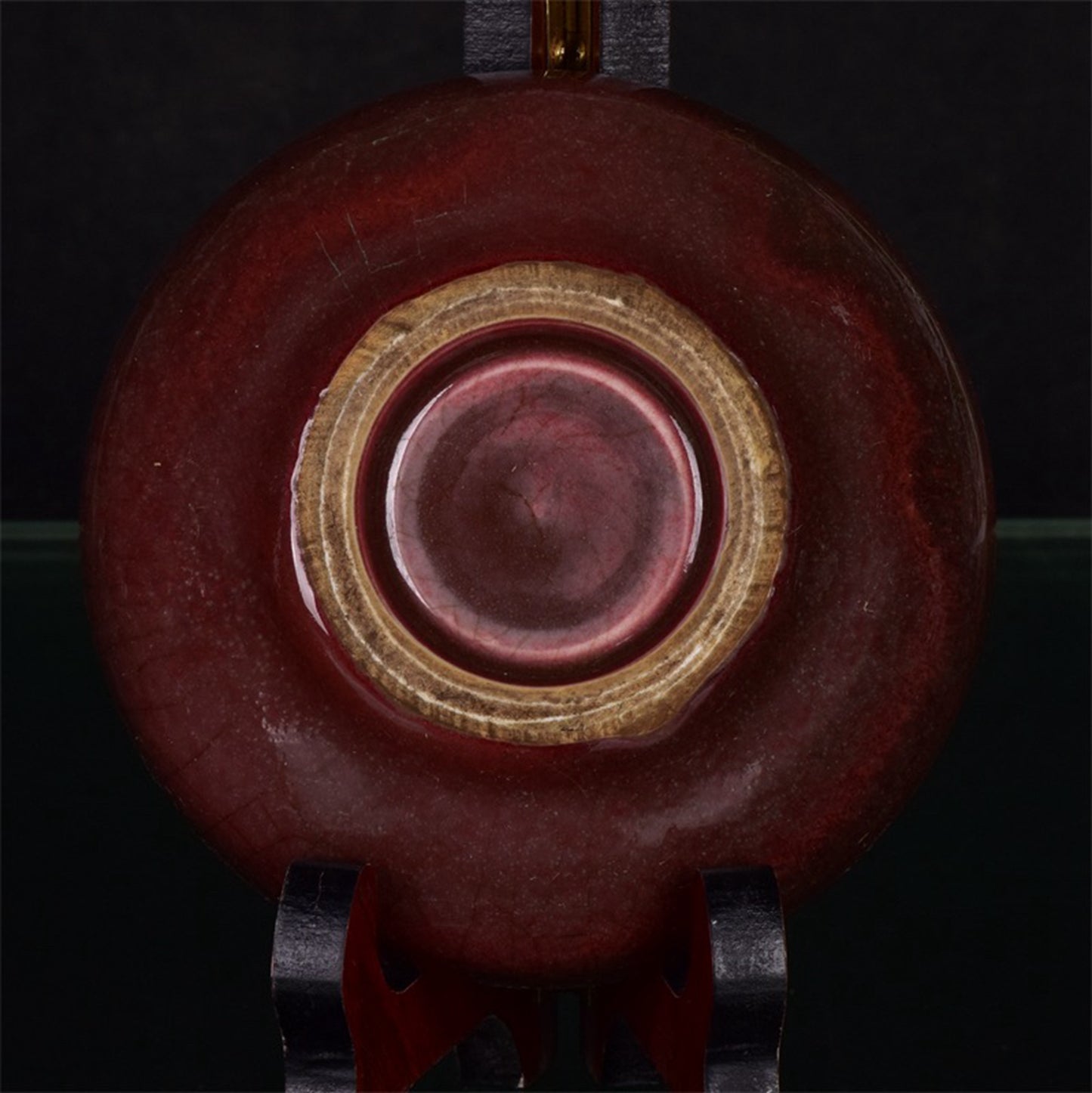 Chinese Antique Cowpea Red Fragrant Insert