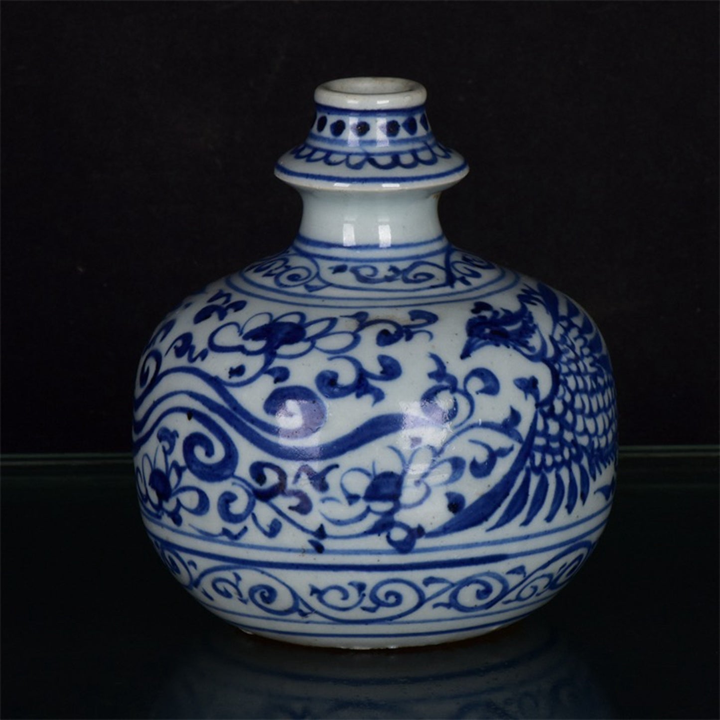 Chinese antique blue and white phoenix patterned vase with tangled branches