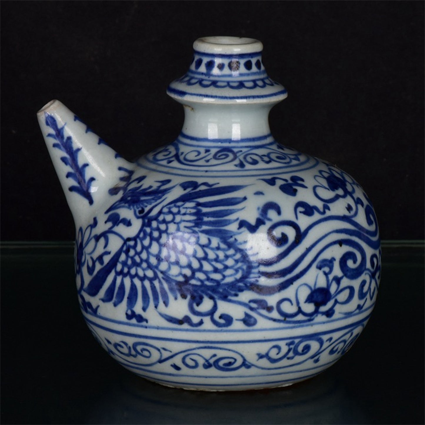 Chinese antique blue and white phoenix patterned vase with tangled branches