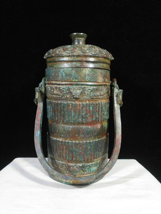 Chinese antique bronze "cylindrical ribbed lifting beam You"