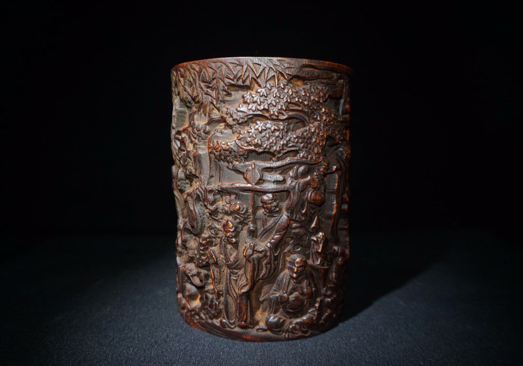 Chinese antique bamboo carving pen holder