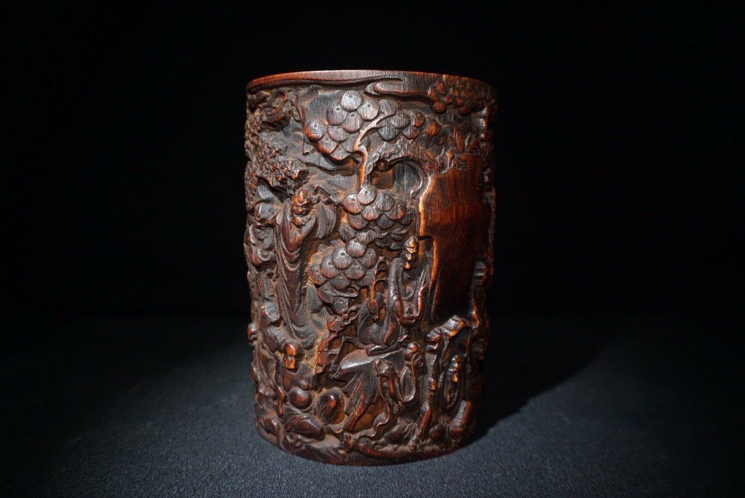 Chinese antique bamboo carving pen holder