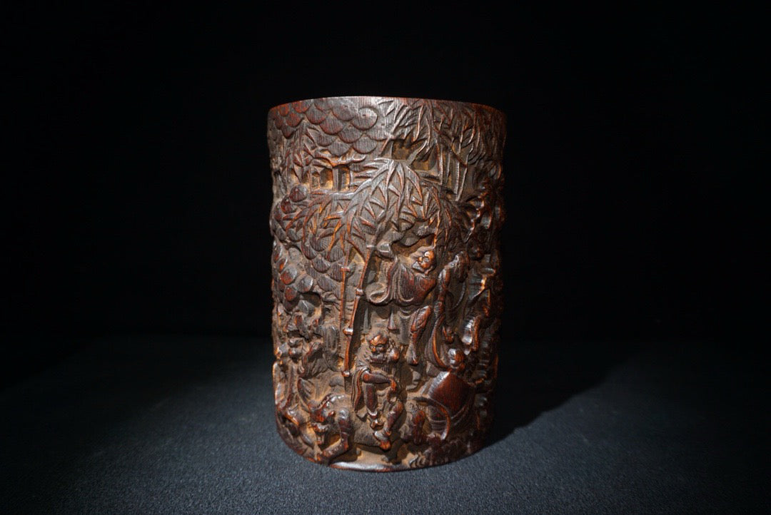 Chinese antique bamboo carving pen holder