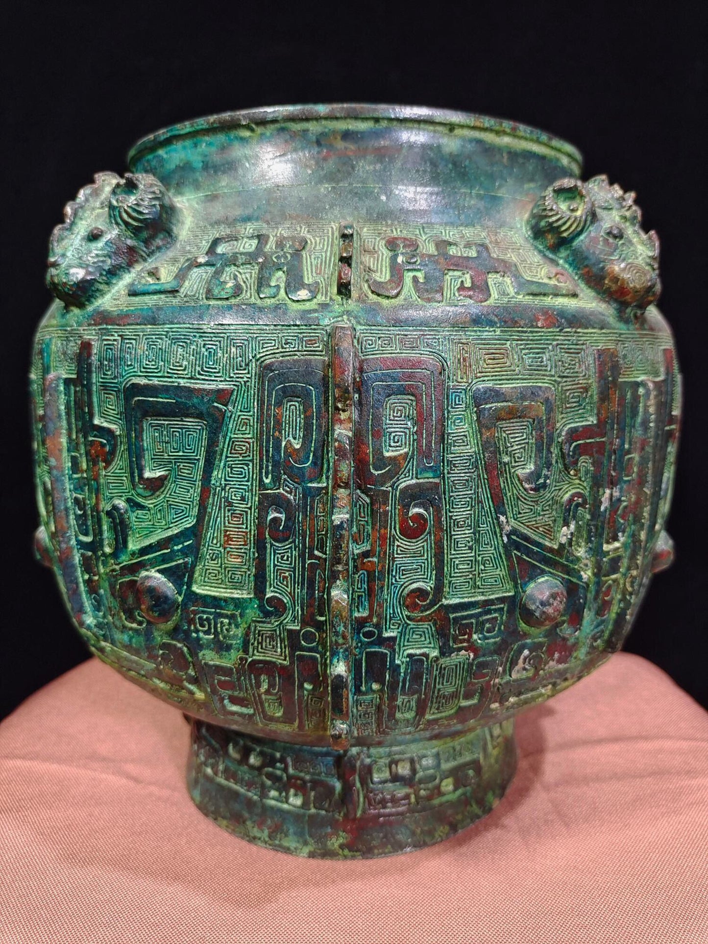 Chinese antique bronze "Four Sheep Head Pills"