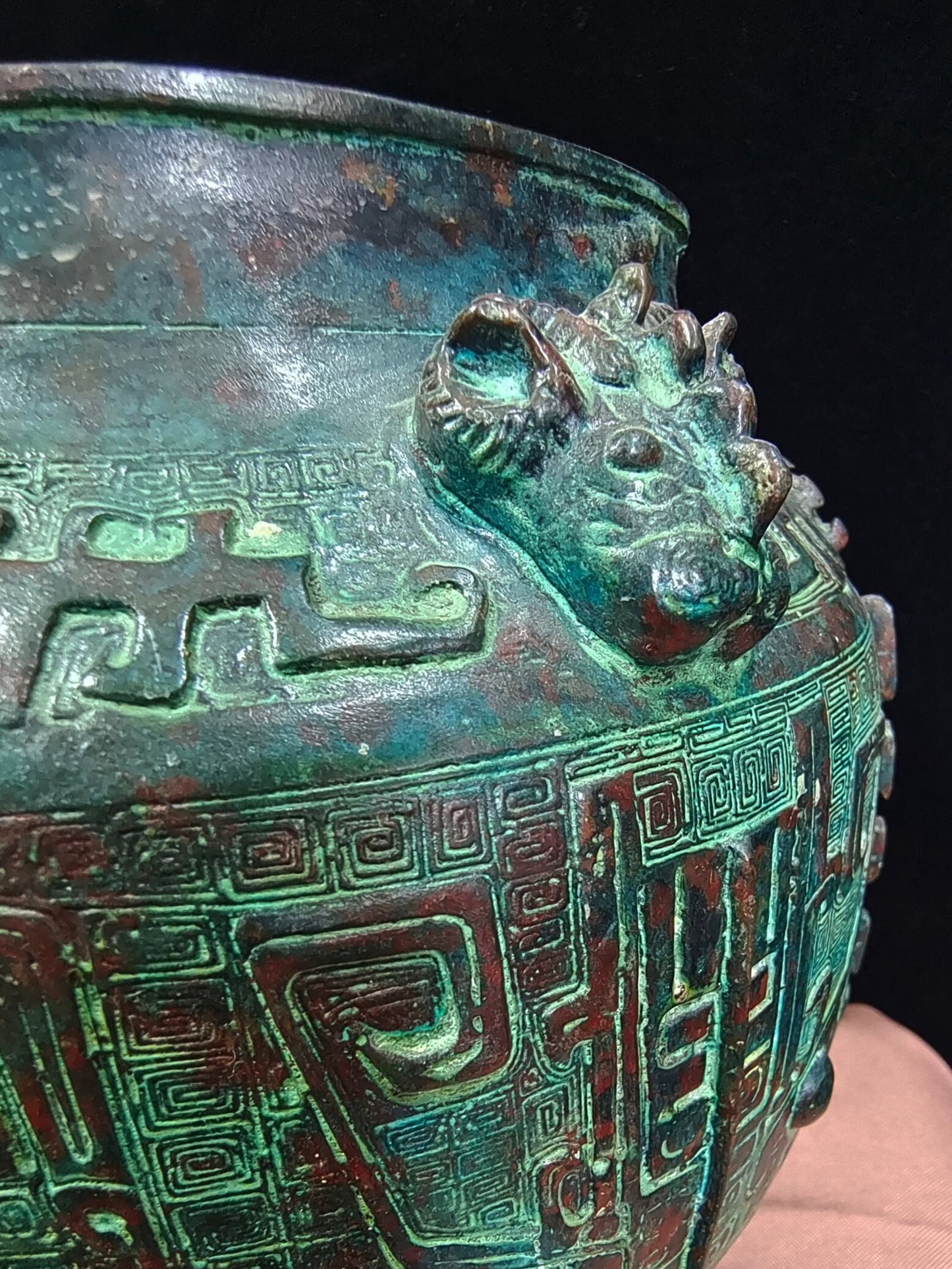 Chinese antique bronze "Four Sheep Head Pills"