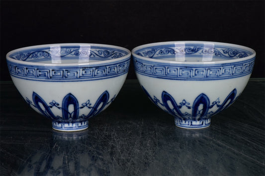 Chinese Antique Blue and White Chicken Heart Cup