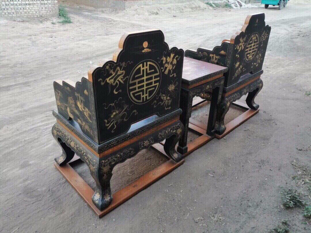 A set of Chinese antique rosewood throne