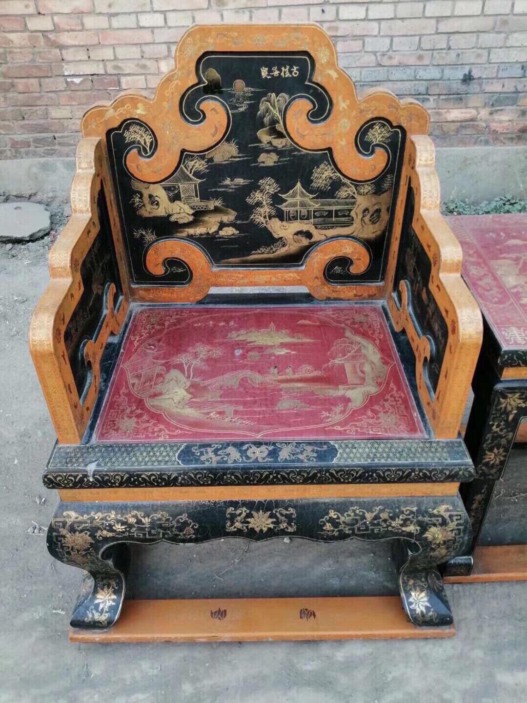 A set of Chinese antique rosewood throne