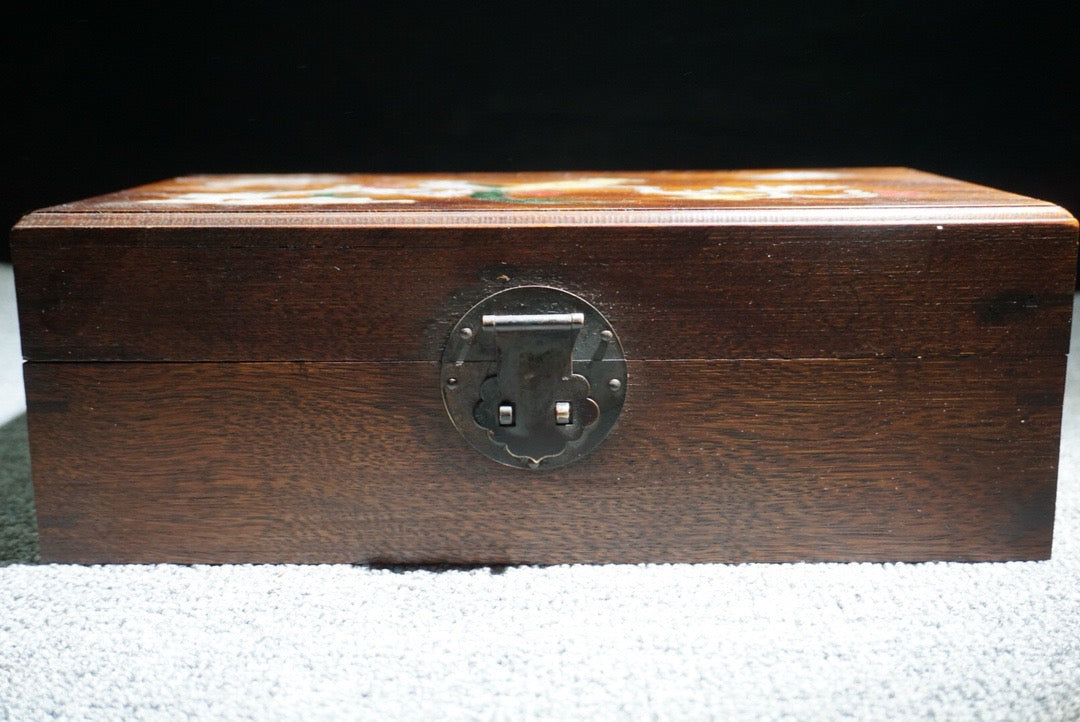 Chinese antique rosewood inlaid shell box