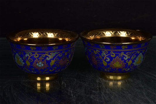 Chinese Antique Flower Pattern Gilded Hand Pressing Cup