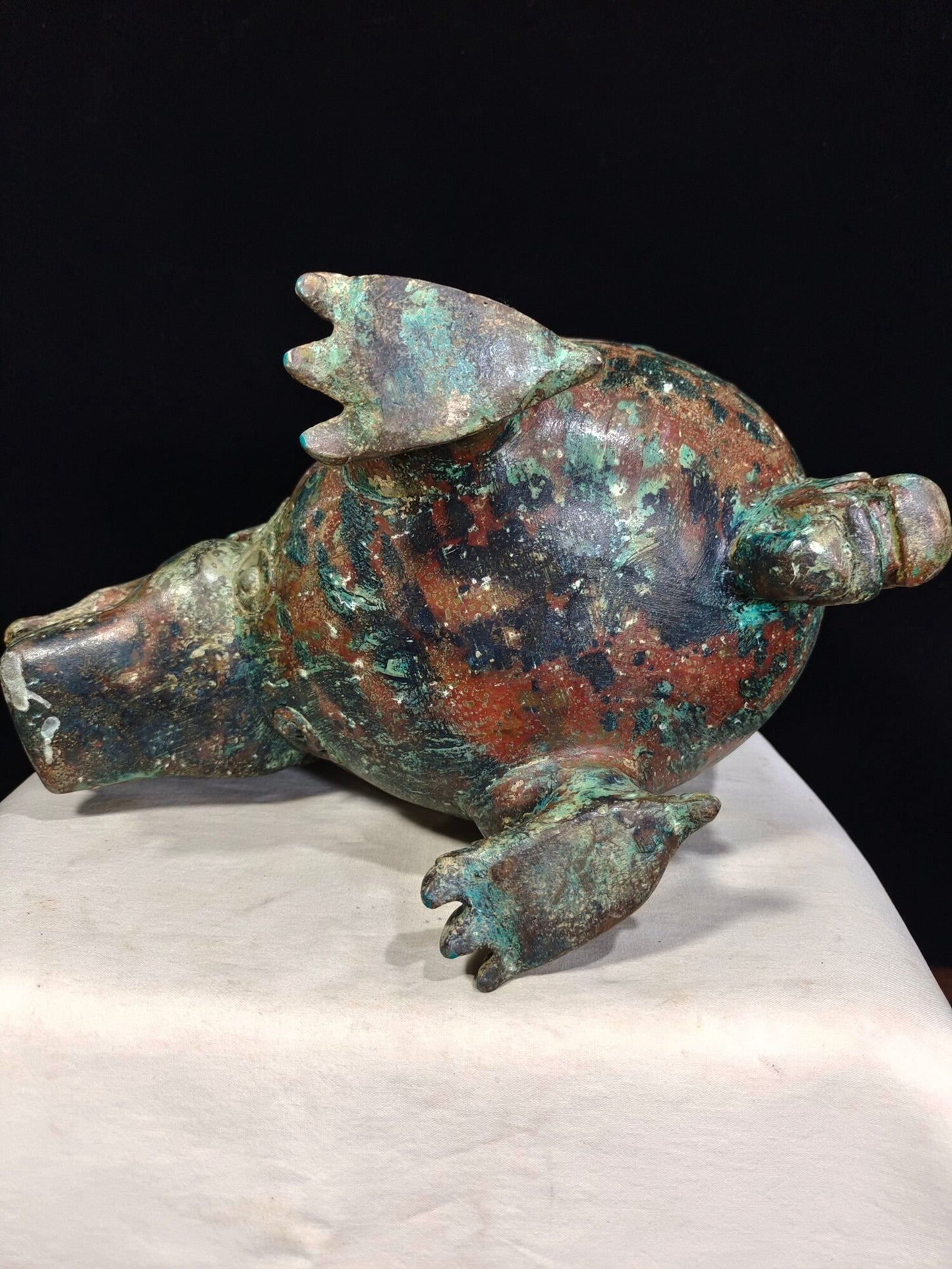 Chinese antique bronze "Tiger Headed Grass"