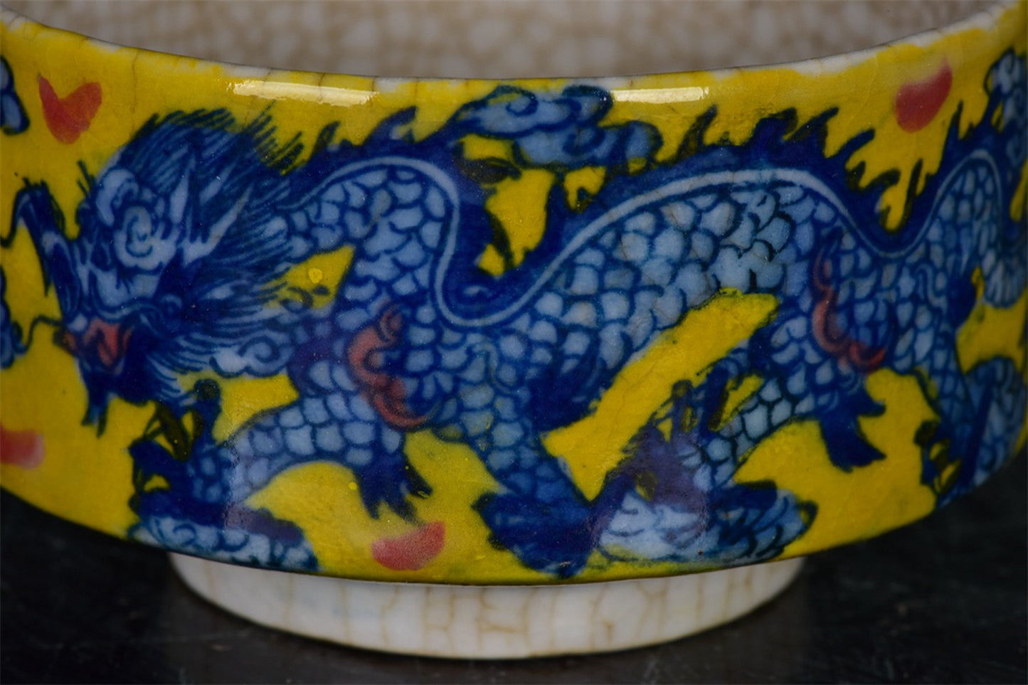 Chinese antique yellow glazed blue and white dragon and phoenix auspicious pattern open cup