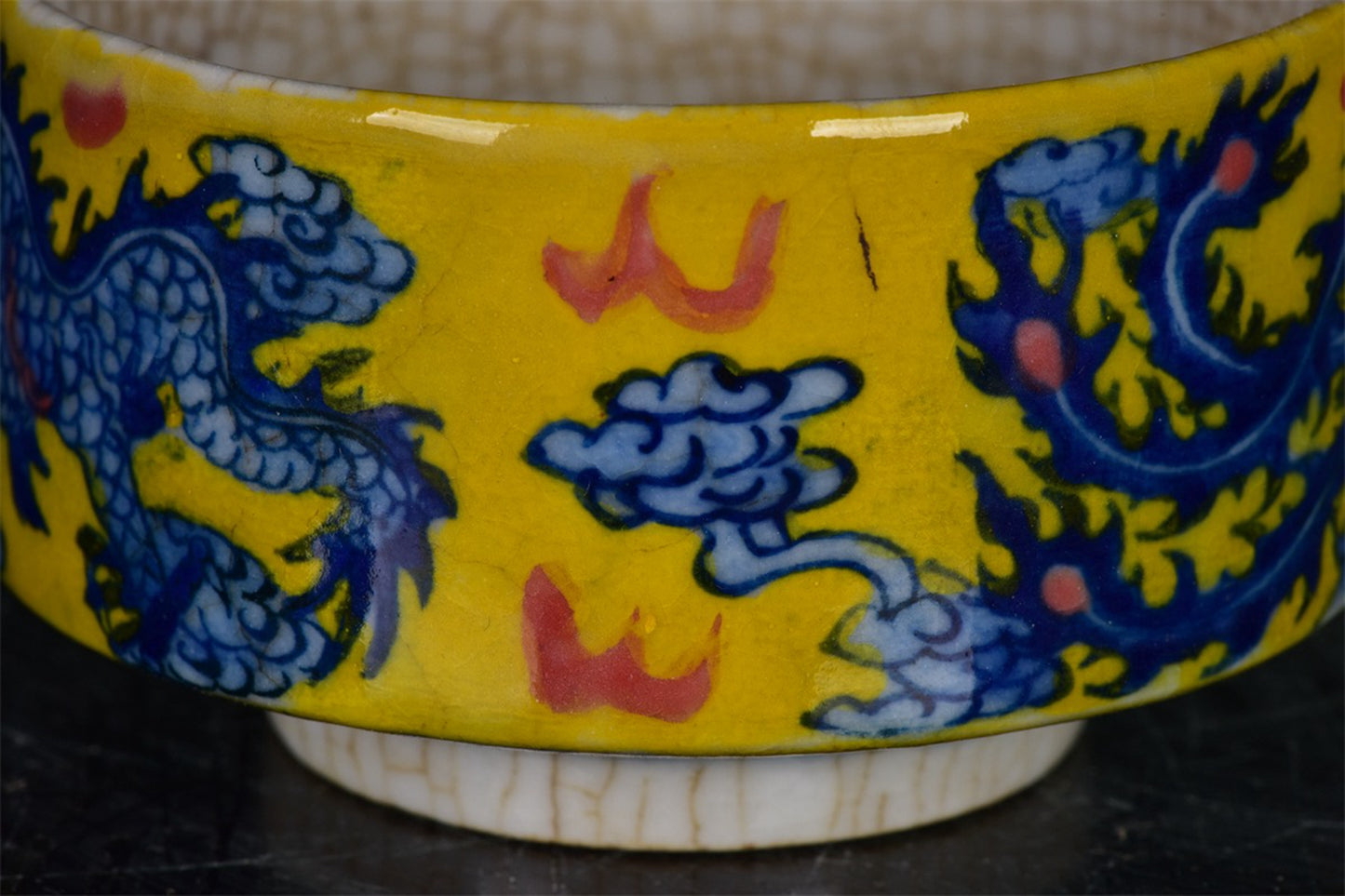 Chinese antique yellow glazed blue and white dragon and phoenix auspicious pattern open cup