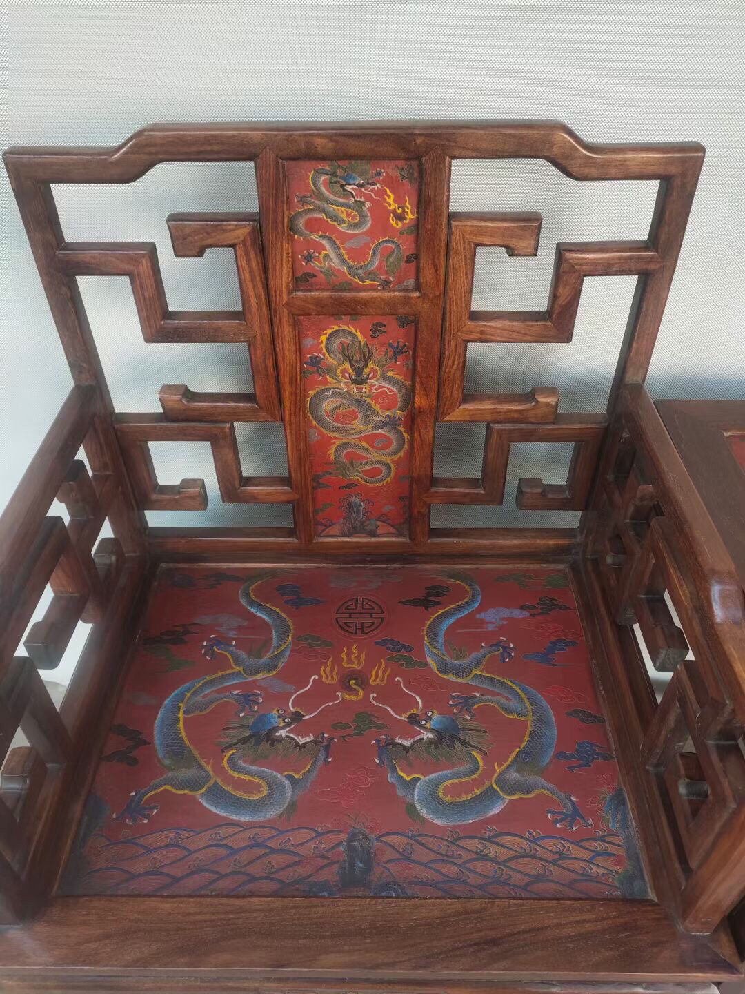 A set of Chinese antique rosewood grand chairs