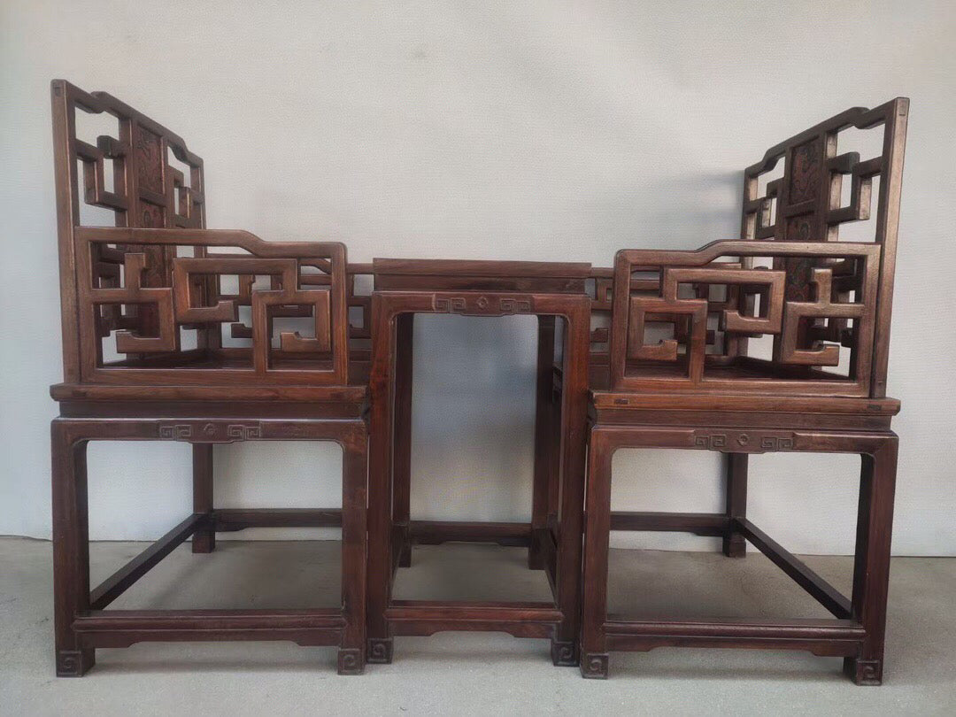 A set of Chinese antique rosewood grand chairs
