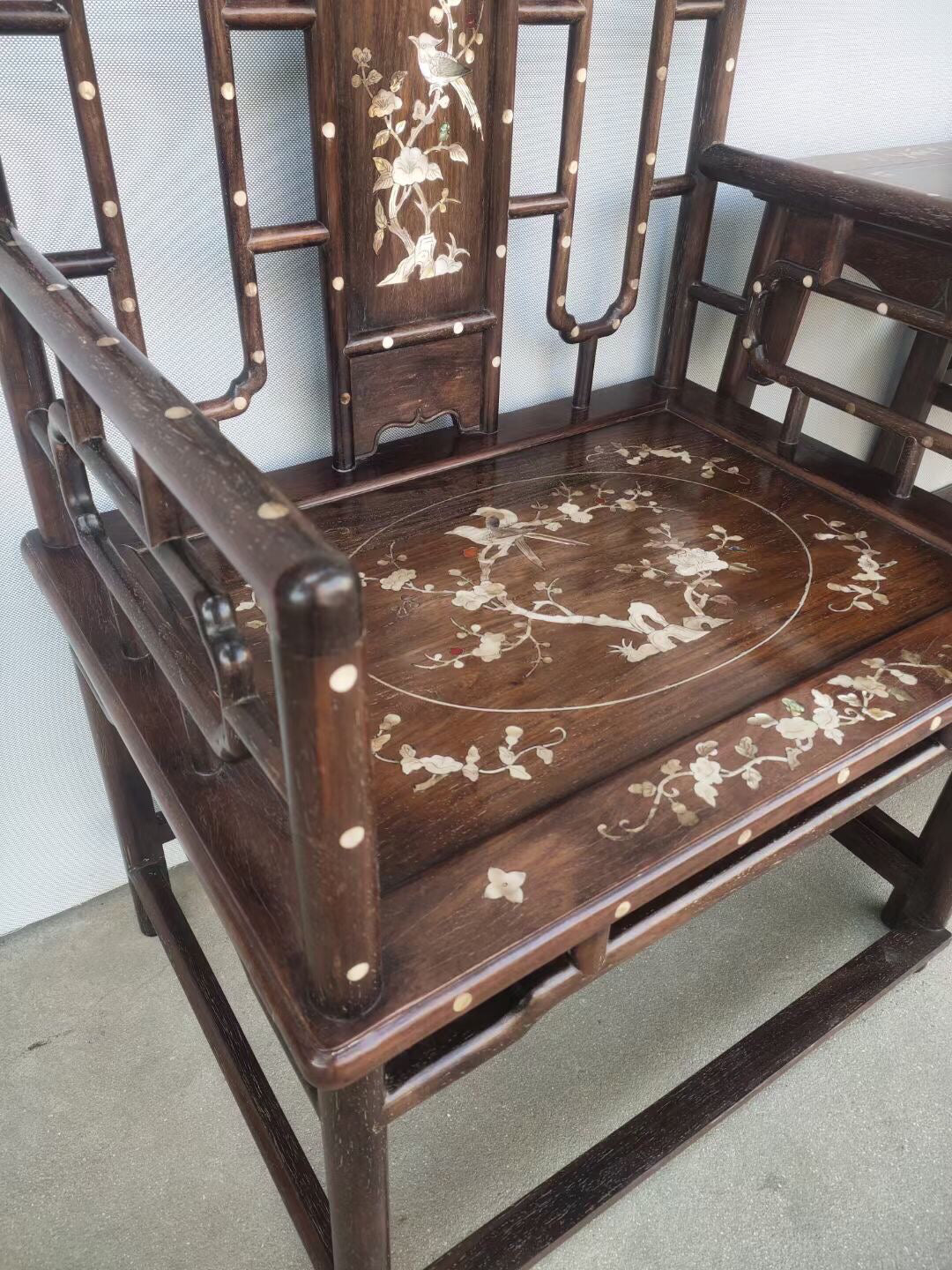 A set of Chinese antique rosewood grand chairs