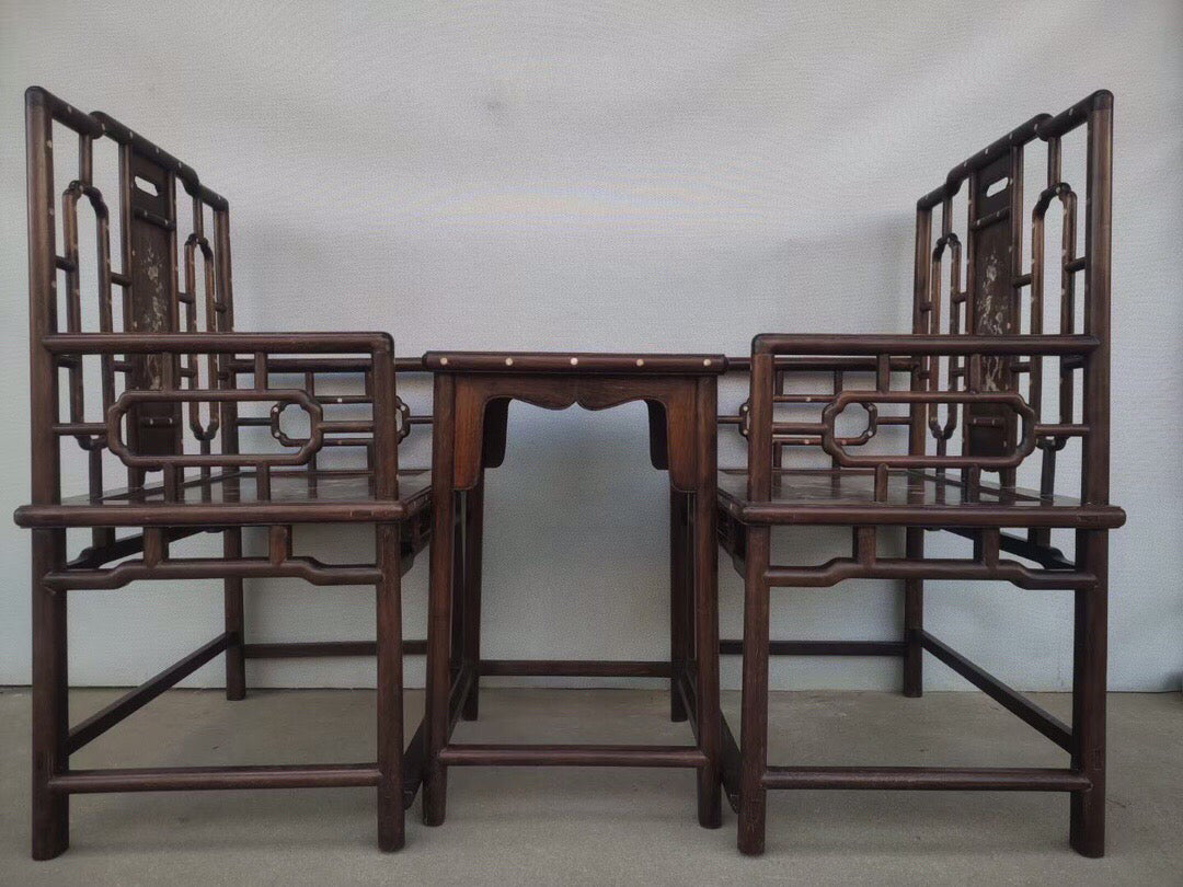 A set of Chinese antique rosewood grand chairs