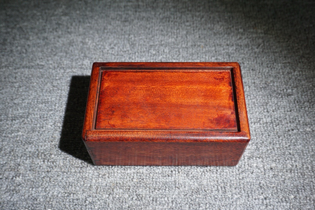 Chinese antique rosewood inlaid shell mechanism box
