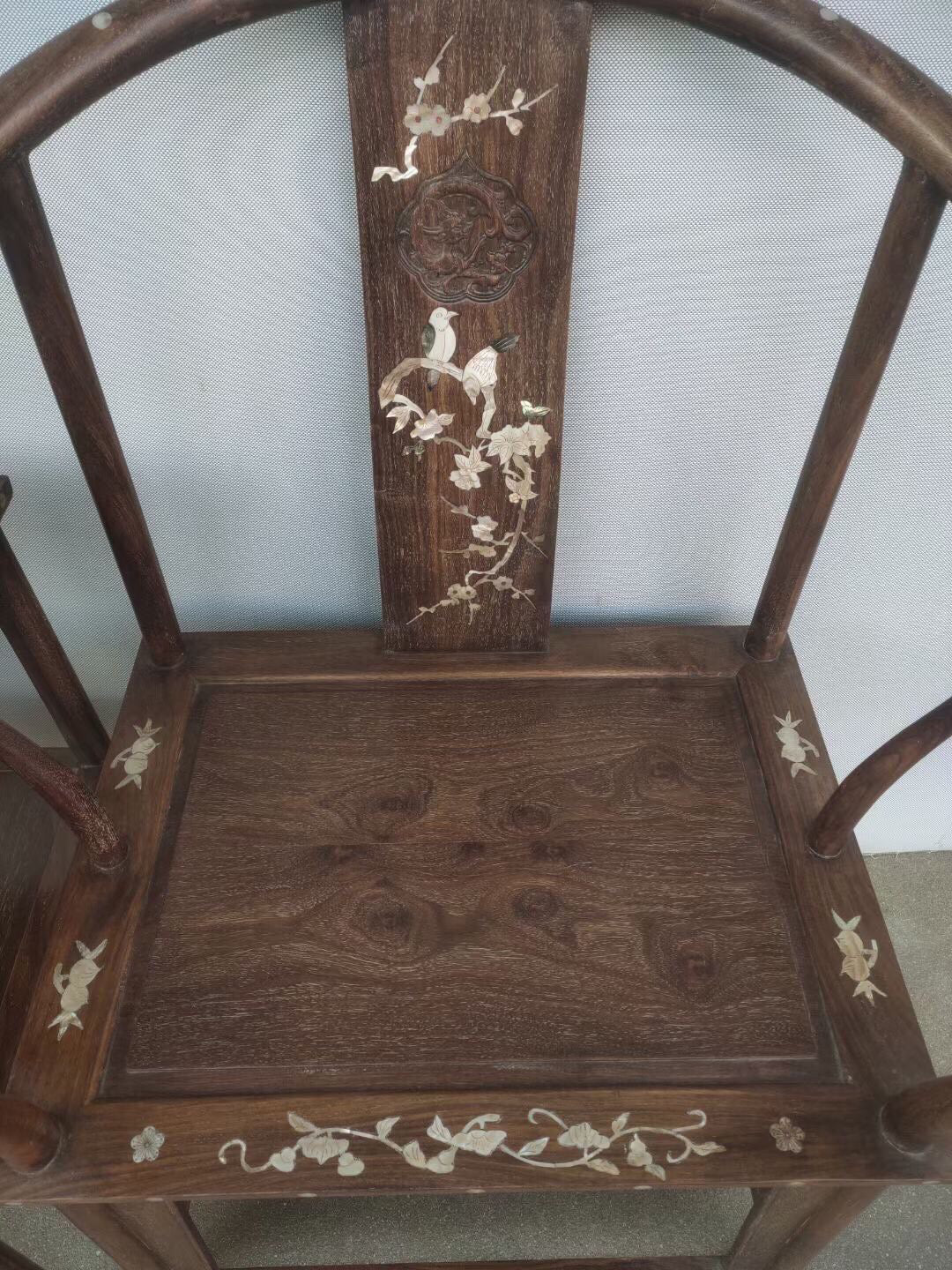 A set of antique Chinese rosewood armchair