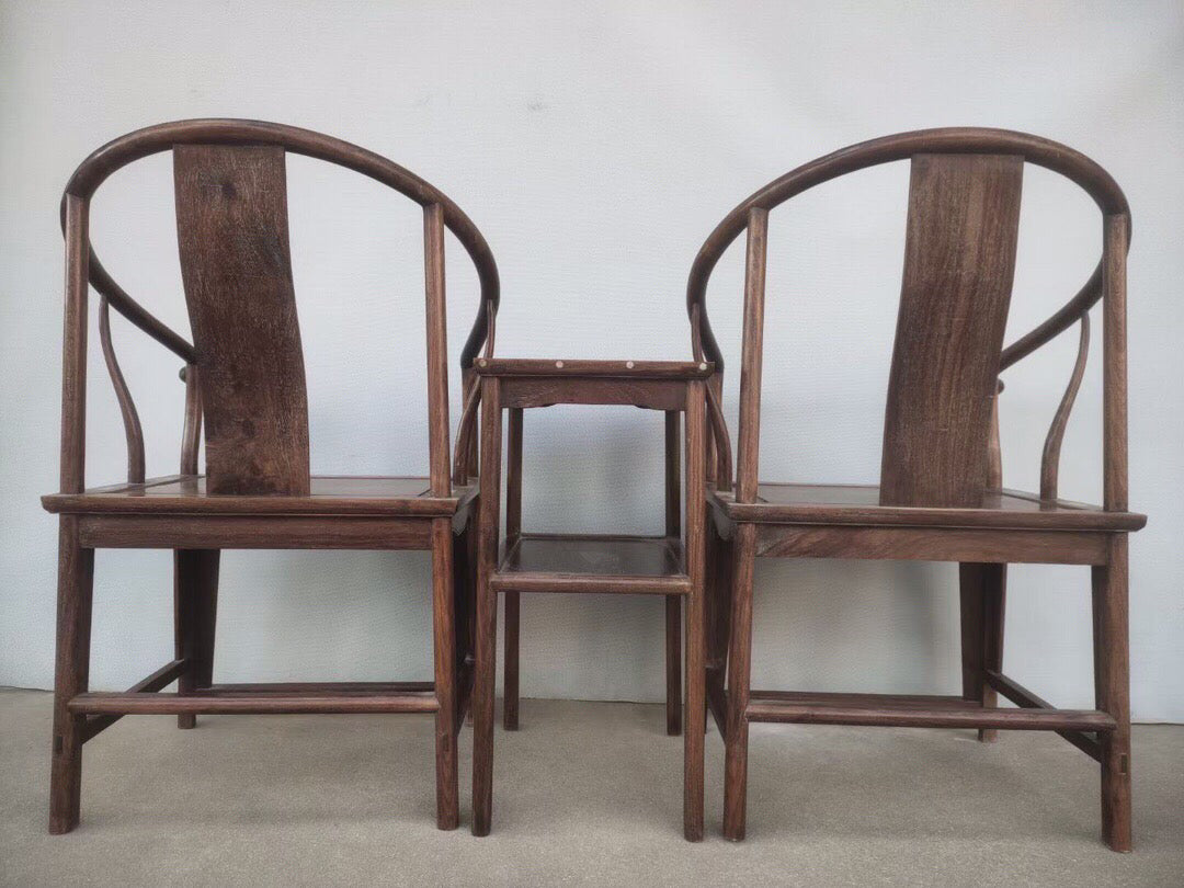 A set of antique Chinese rosewood armchair