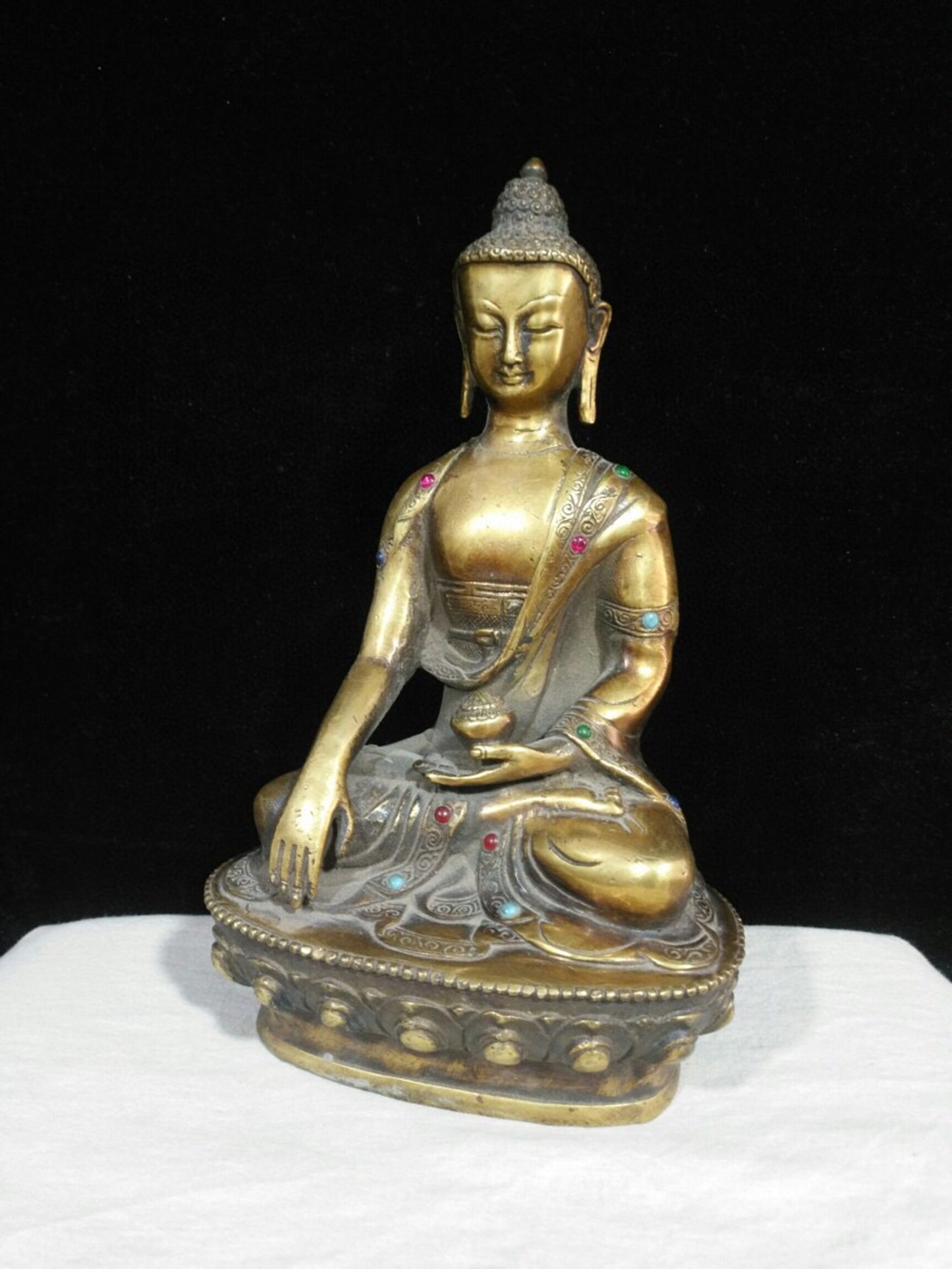 Chinese antique pure copper "Shakyamuni Buddha"