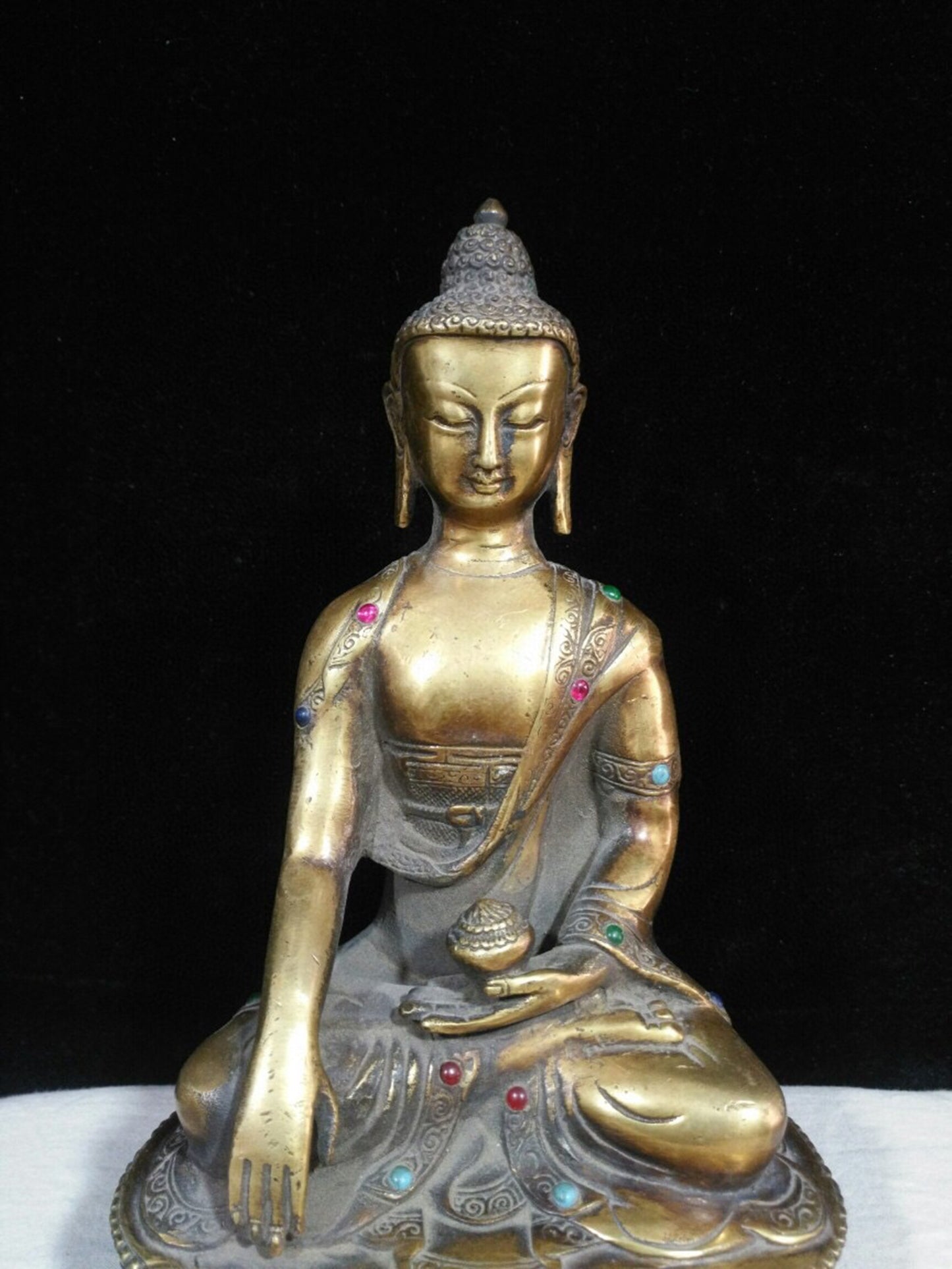 Chinese antique pure copper "Shakyamuni Buddha"