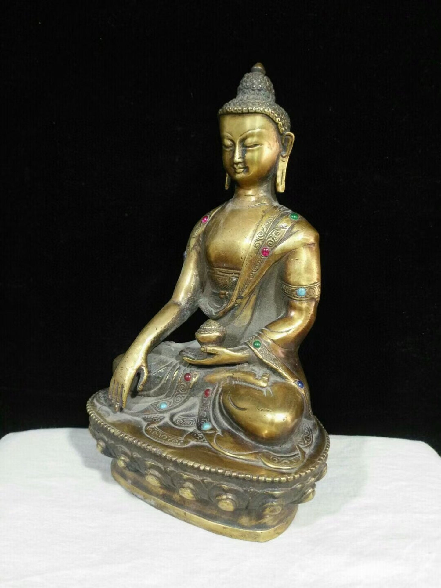 Chinese antique pure copper "Shakyamuni Buddha"