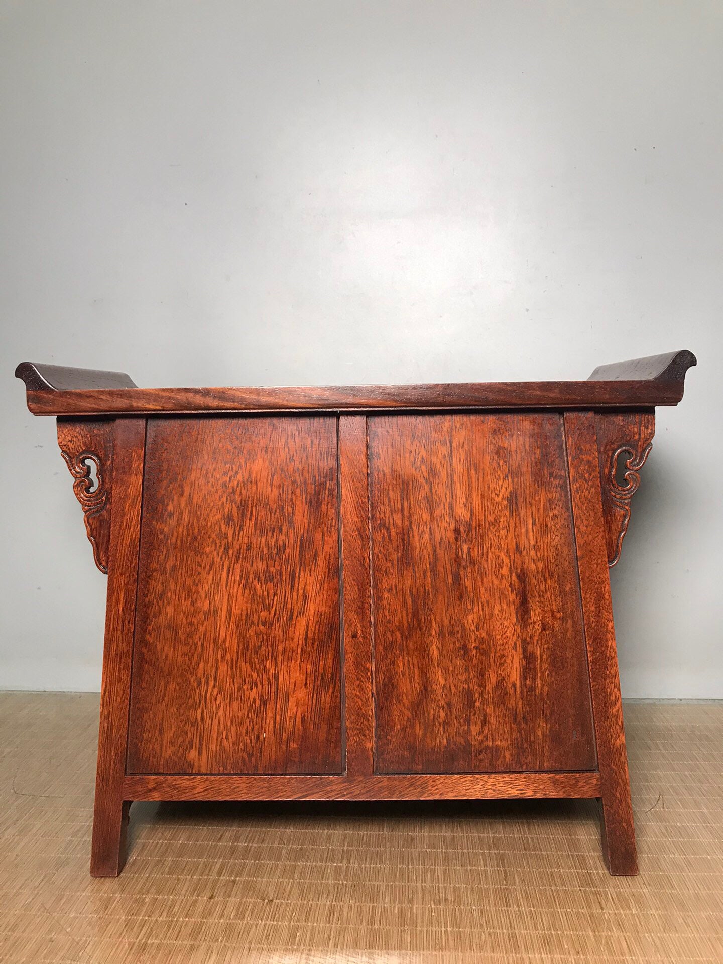 Chinese antique rosewood cabinet