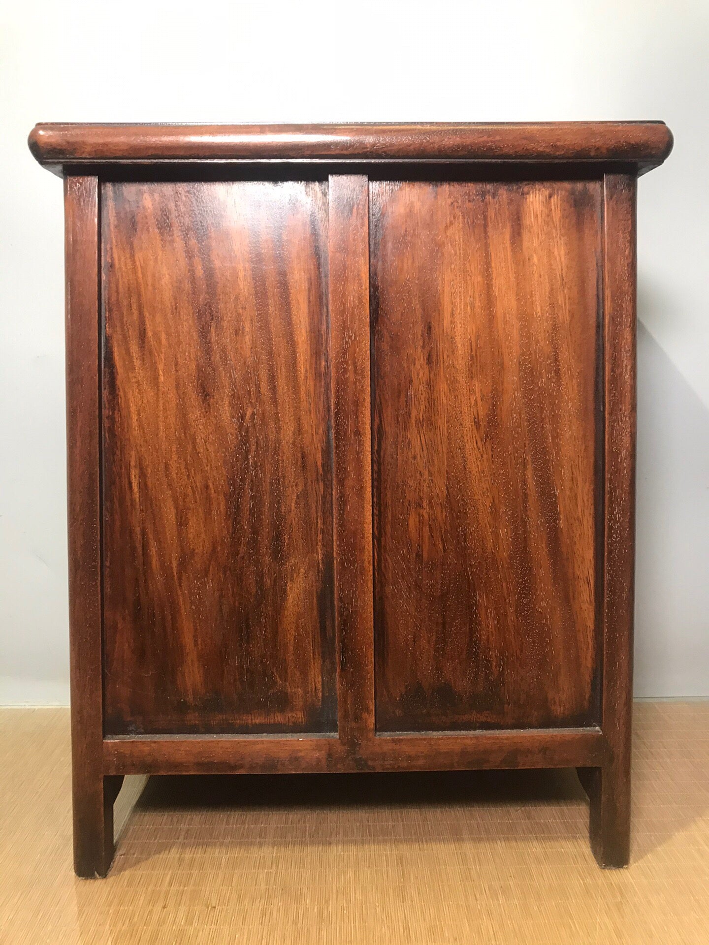 Chinese antique rosewood cabinet