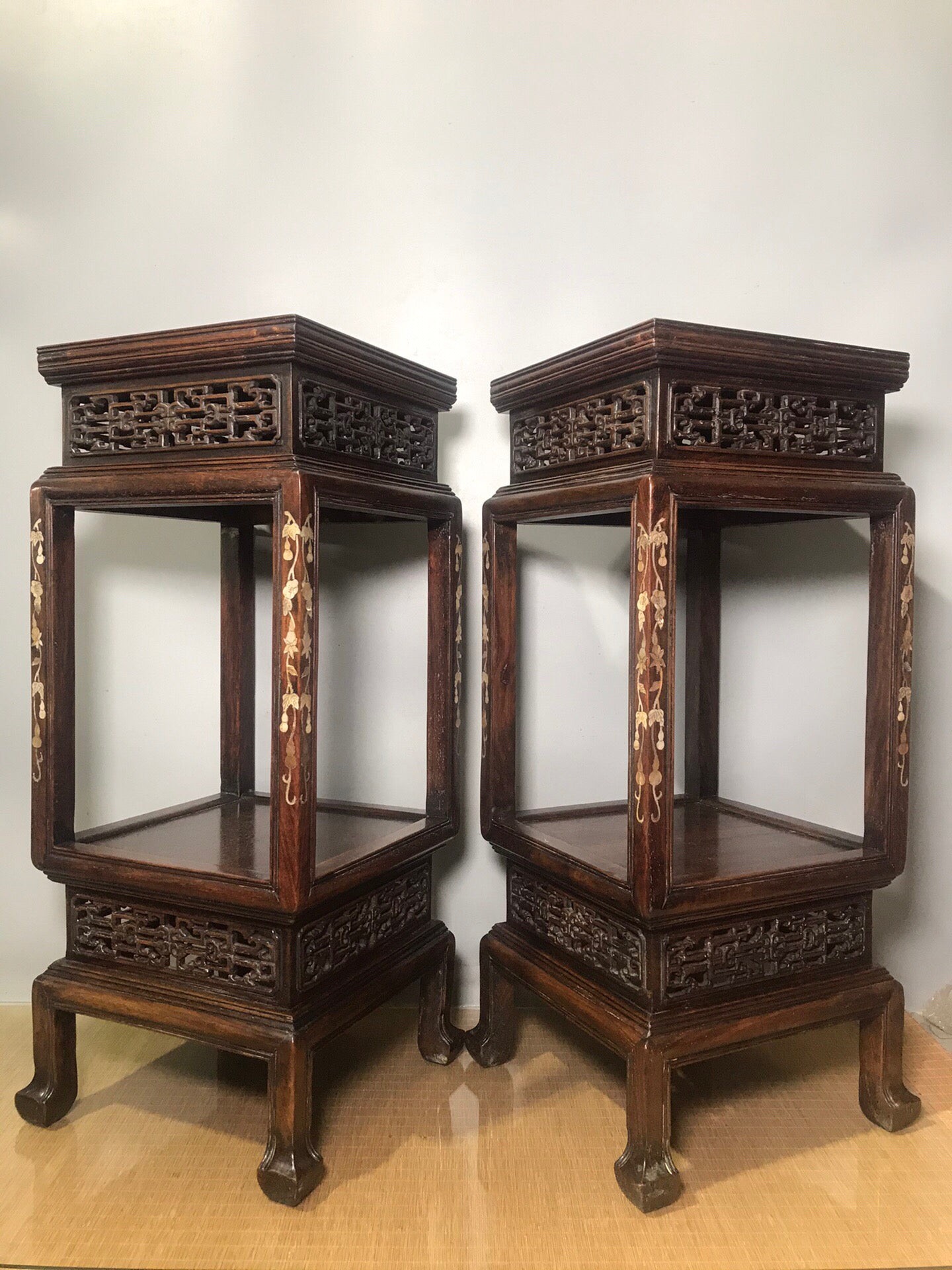 Chinese antique pear wood flower rack