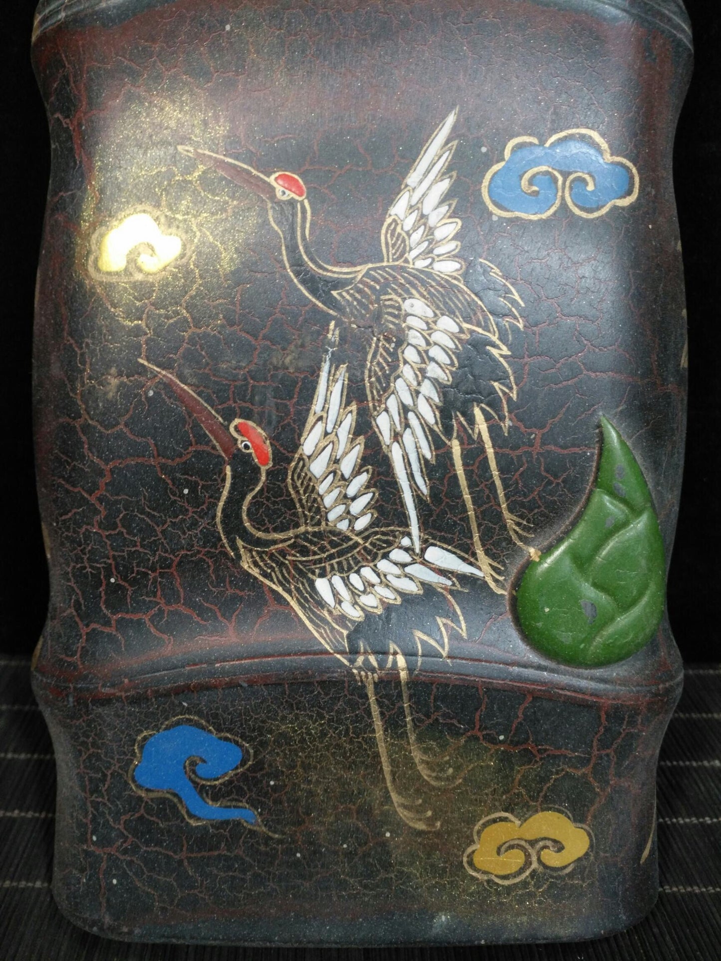 Chinese antique "Flying Crane Yannian"