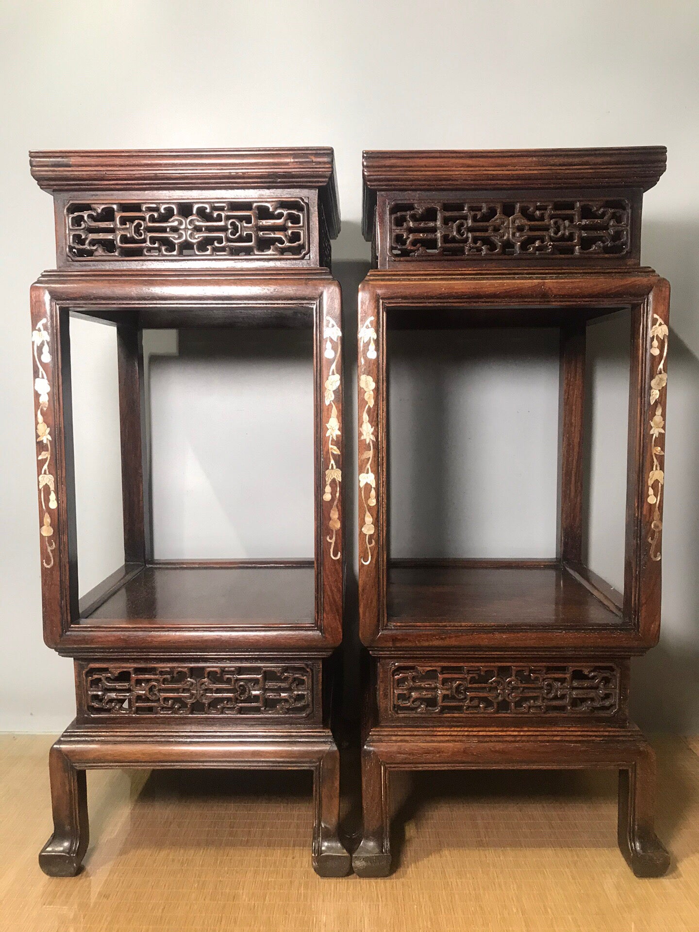 Chinese antique pear wood flower rack