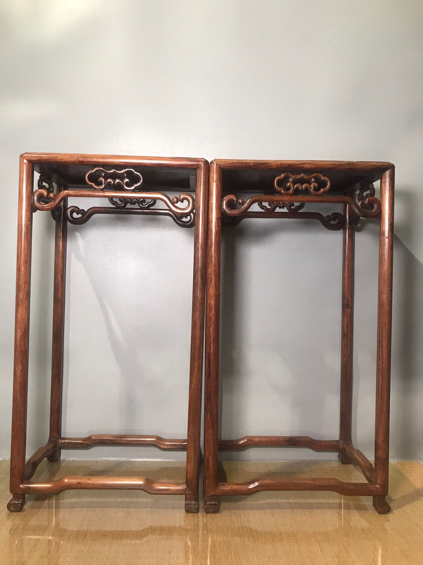Chinese antique pear wood flower rack