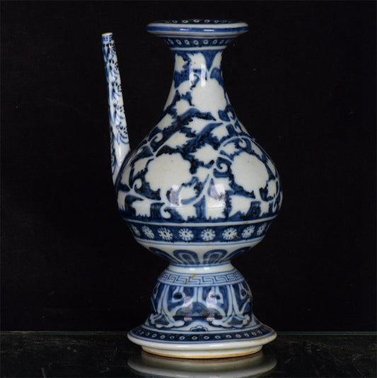 Chinese antique blue and white flower pattern holding pot