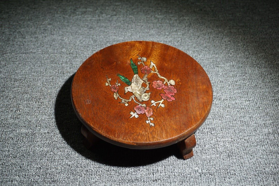 Chinese antique rosewood inlaid shell round base