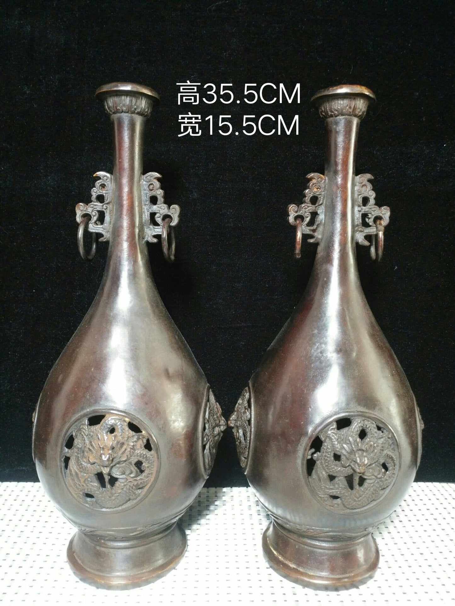 A pair of Chinese antique pure copper "Xianglong Playing with Pearl Vase"