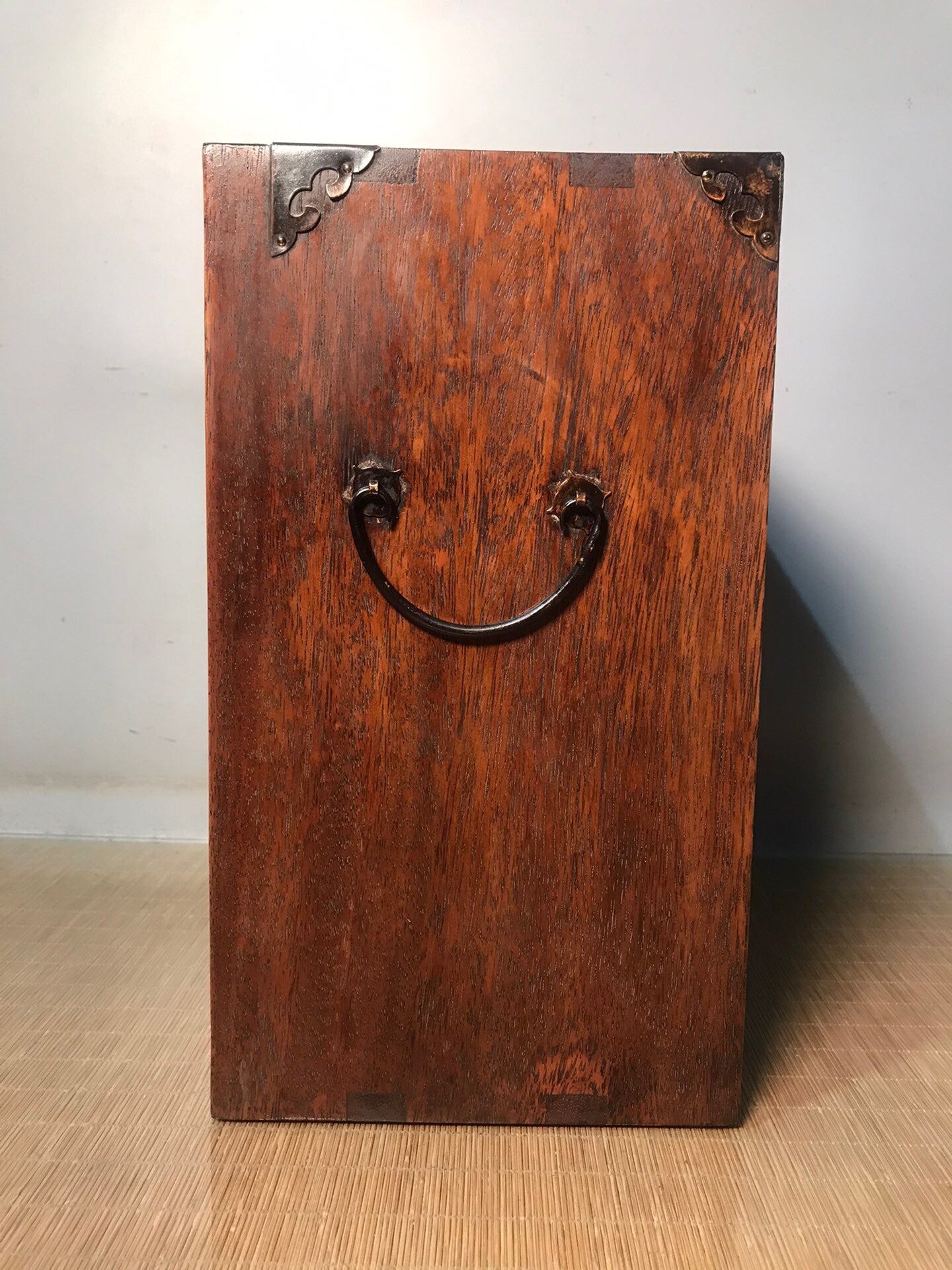 Chinese antique rosewood medicine box