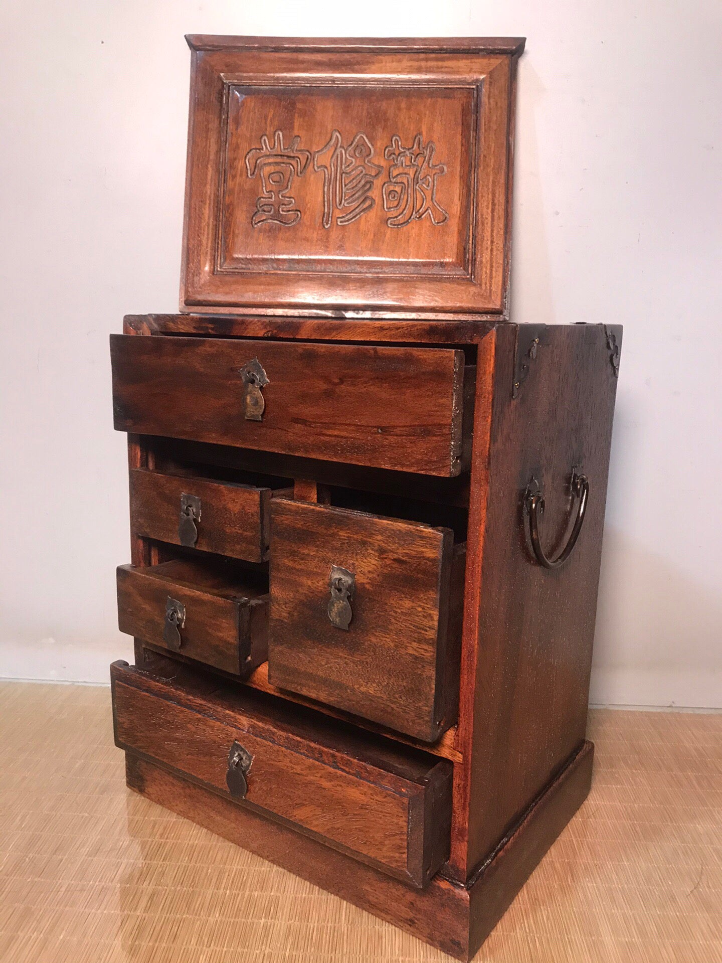 Chinese antique rosewood medicine box