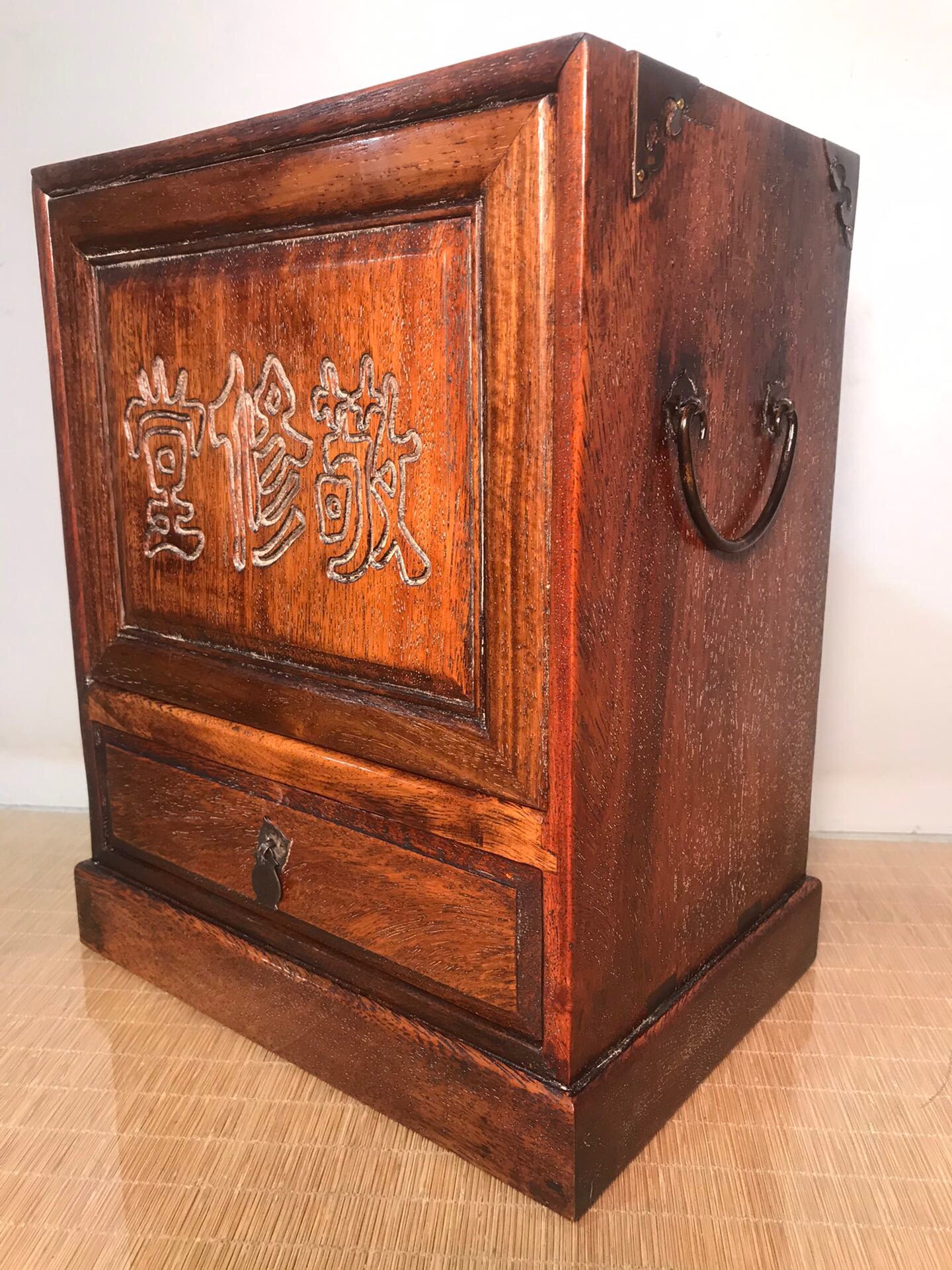 Chinese antique rosewood medicine box