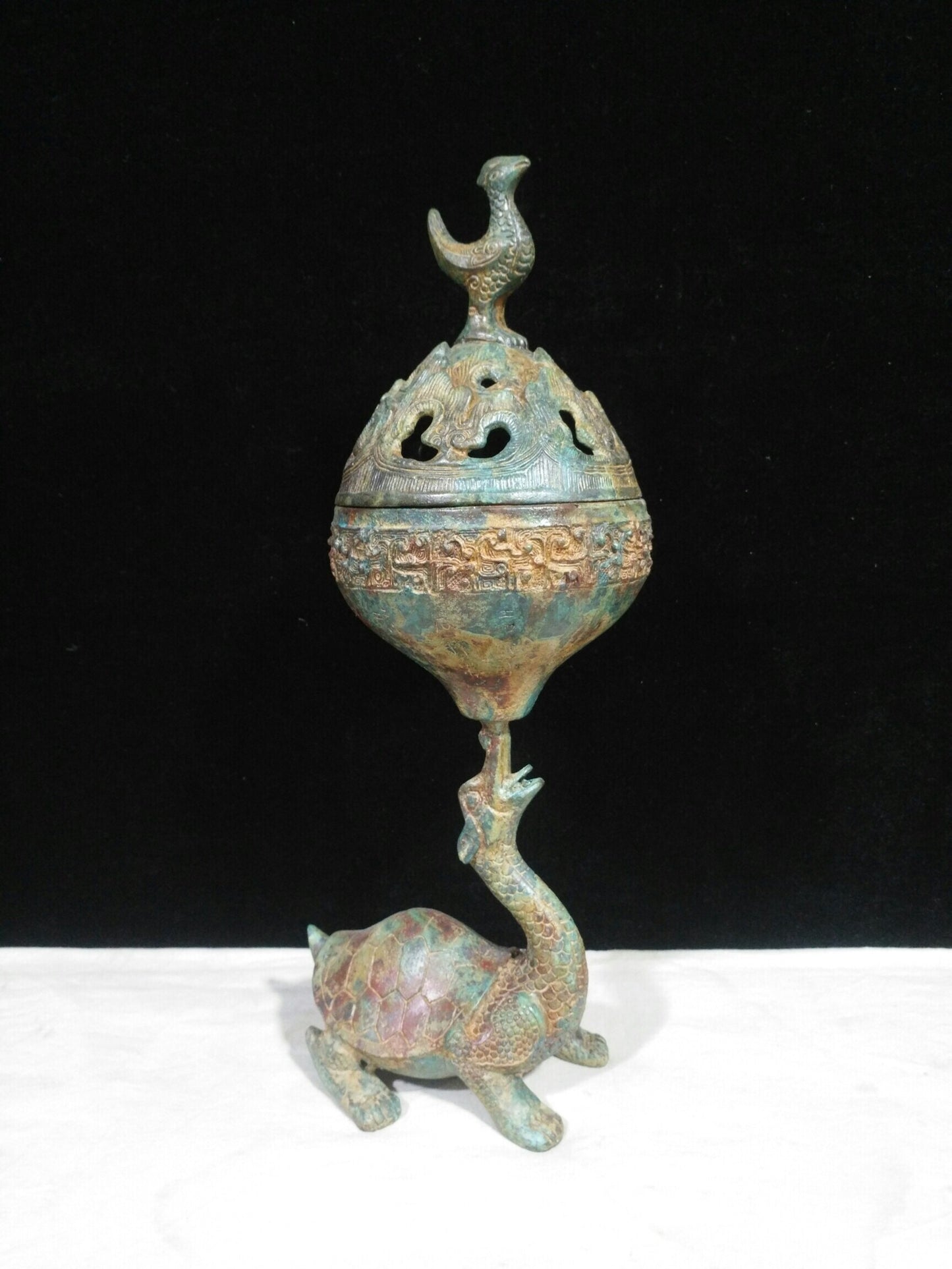 Chinese antique bronze [Dragon and Turtle Holding Boshan Stove]