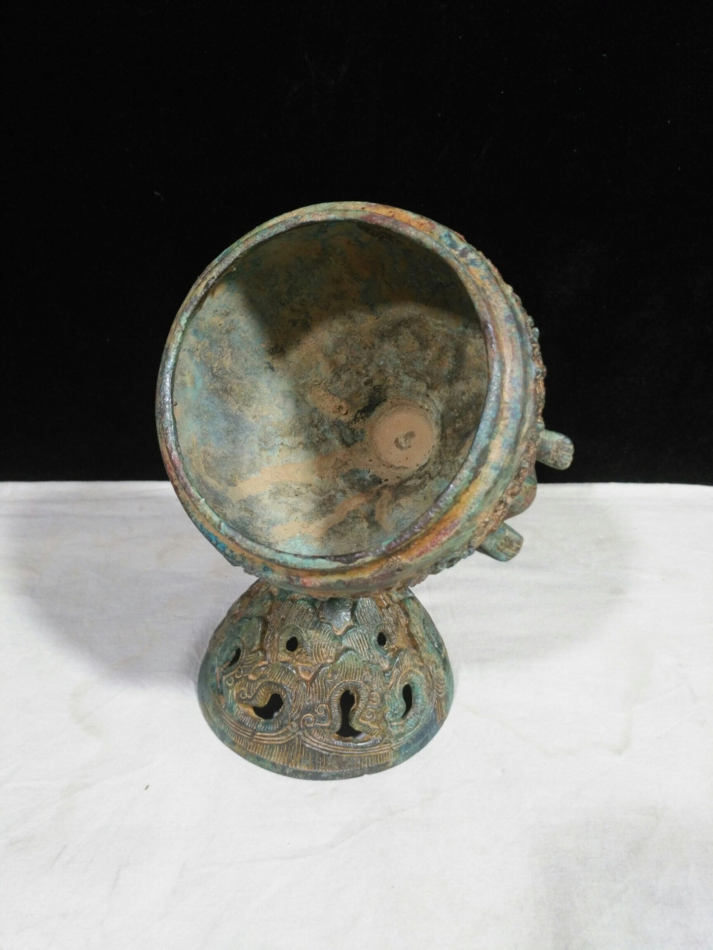 Chinese antique bronze [Dragon and Turtle Holding Boshan Stove]