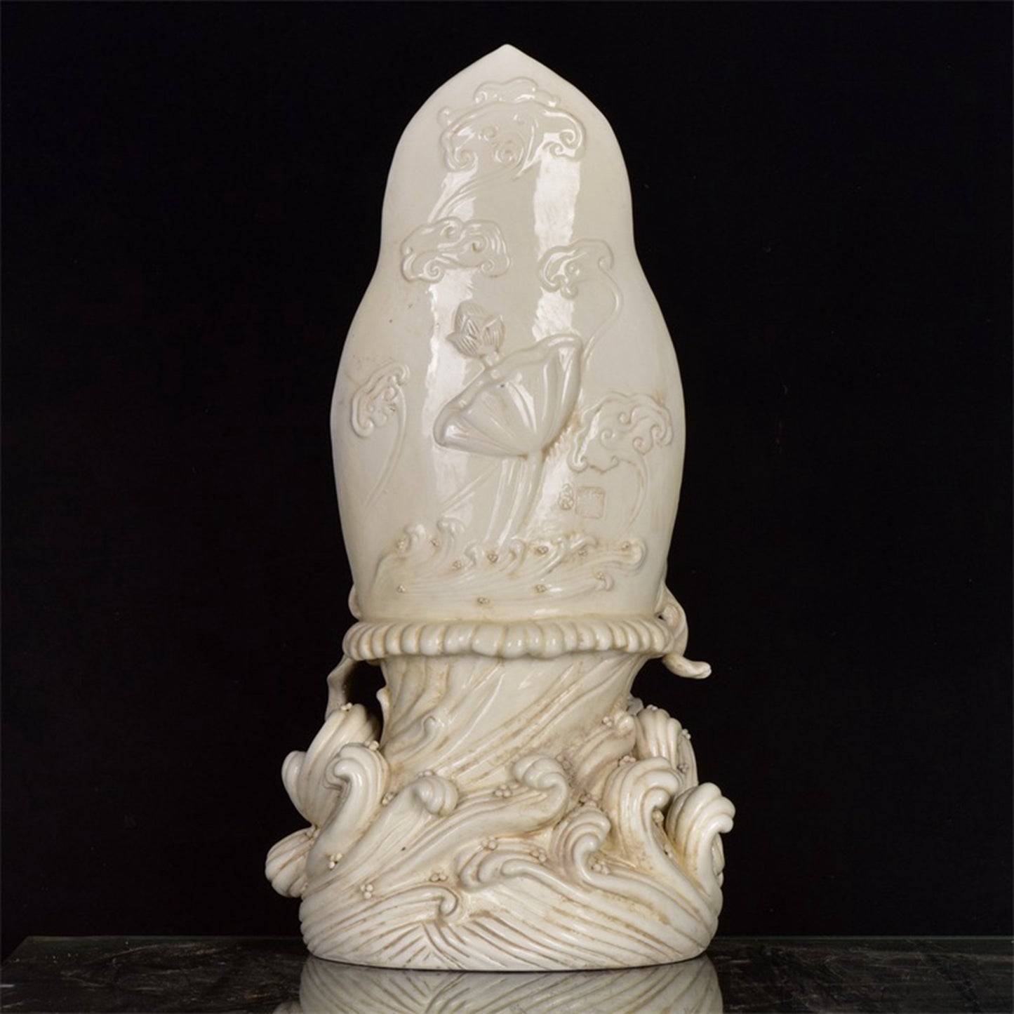 Chinese antique white porcelain Guanyin