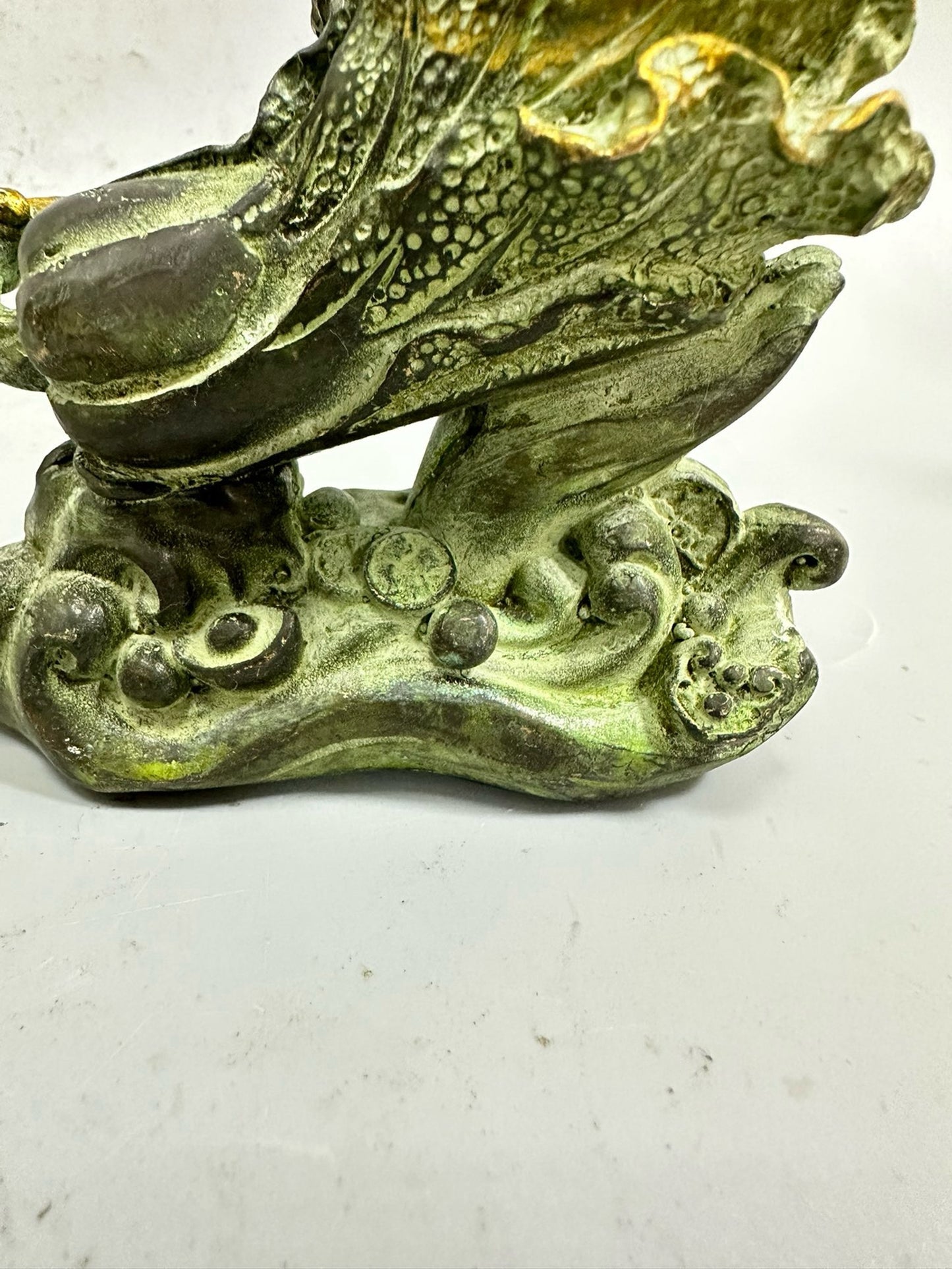 Pure copper antique gilded wealth in hand