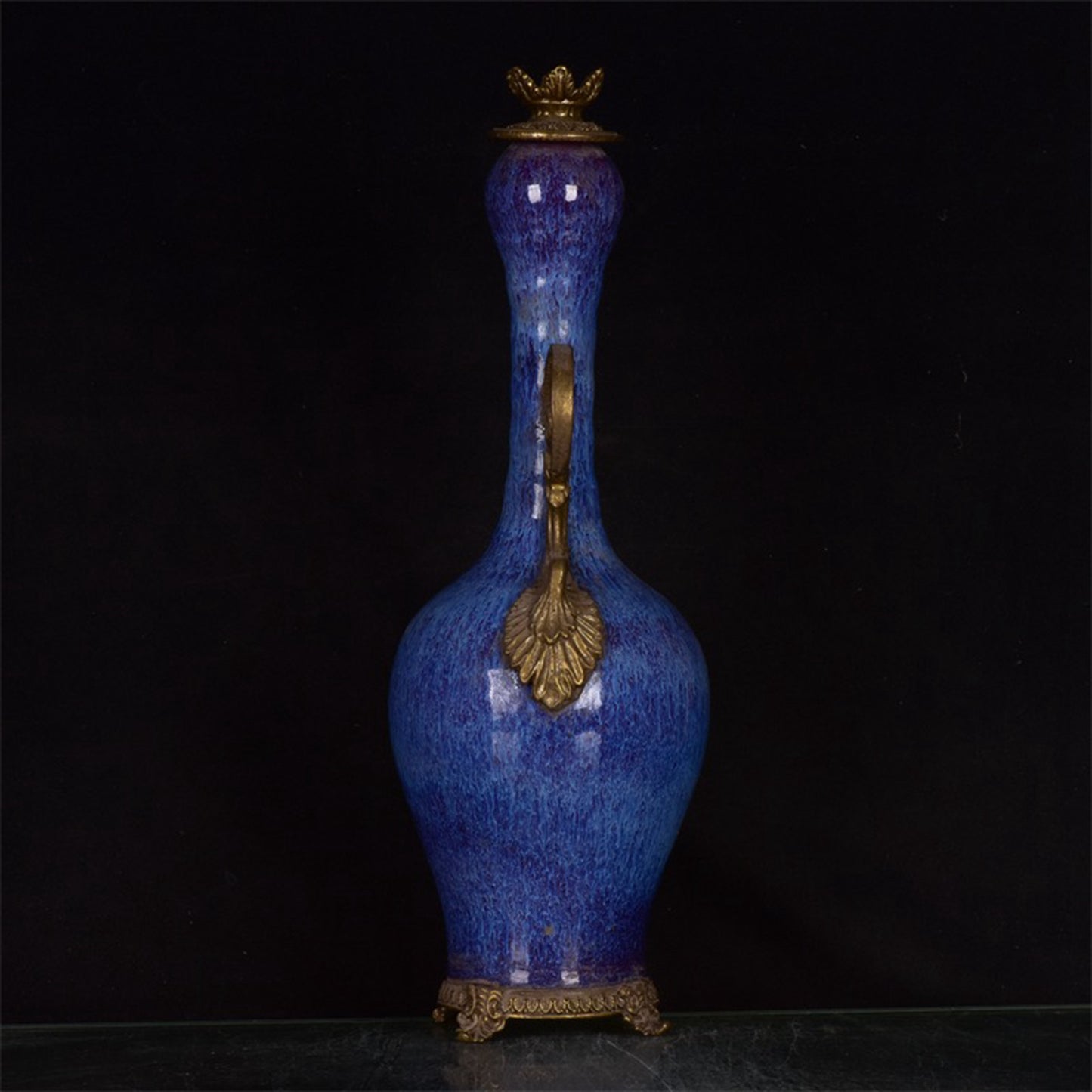 Chinese antique reflux bottle