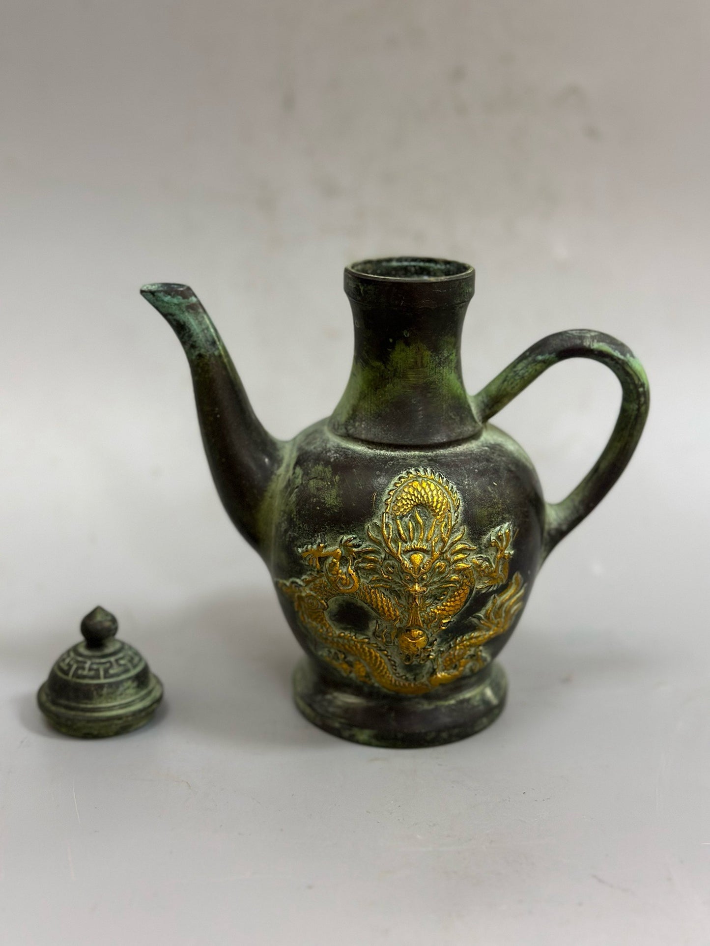 Pure copper antique gilded dragon and phoenix teapot