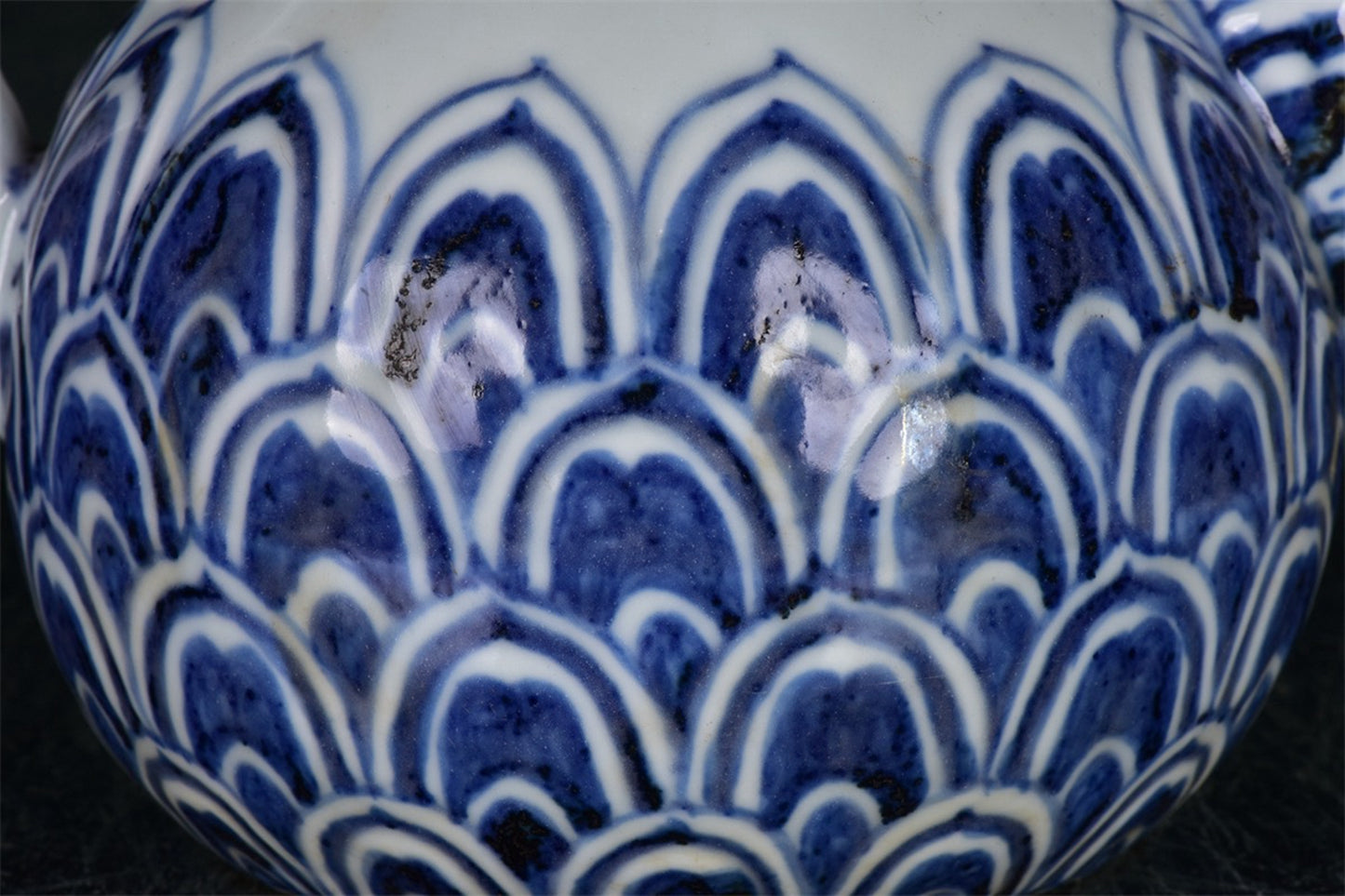 Chinese antique blue and white teapot