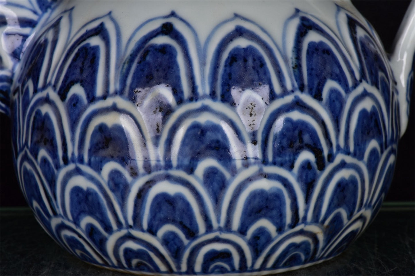 Chinese antique blue and white teapot