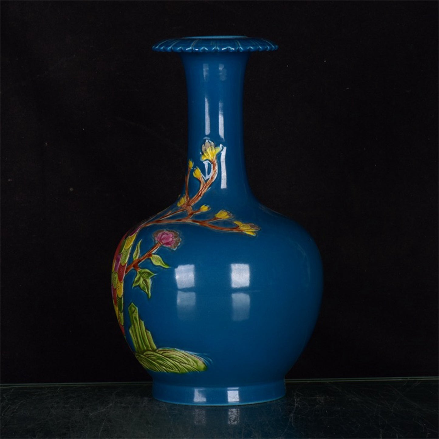 Chinese Antique Phoenix Opera Peony Pattern Bottle